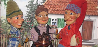 Berliner Puppenkoffer in der Kulturgießerei Schöneiche